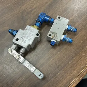 Beechcraft Sundowner Parking Brake Valve and Distribution Block P/N 35-380065-7 